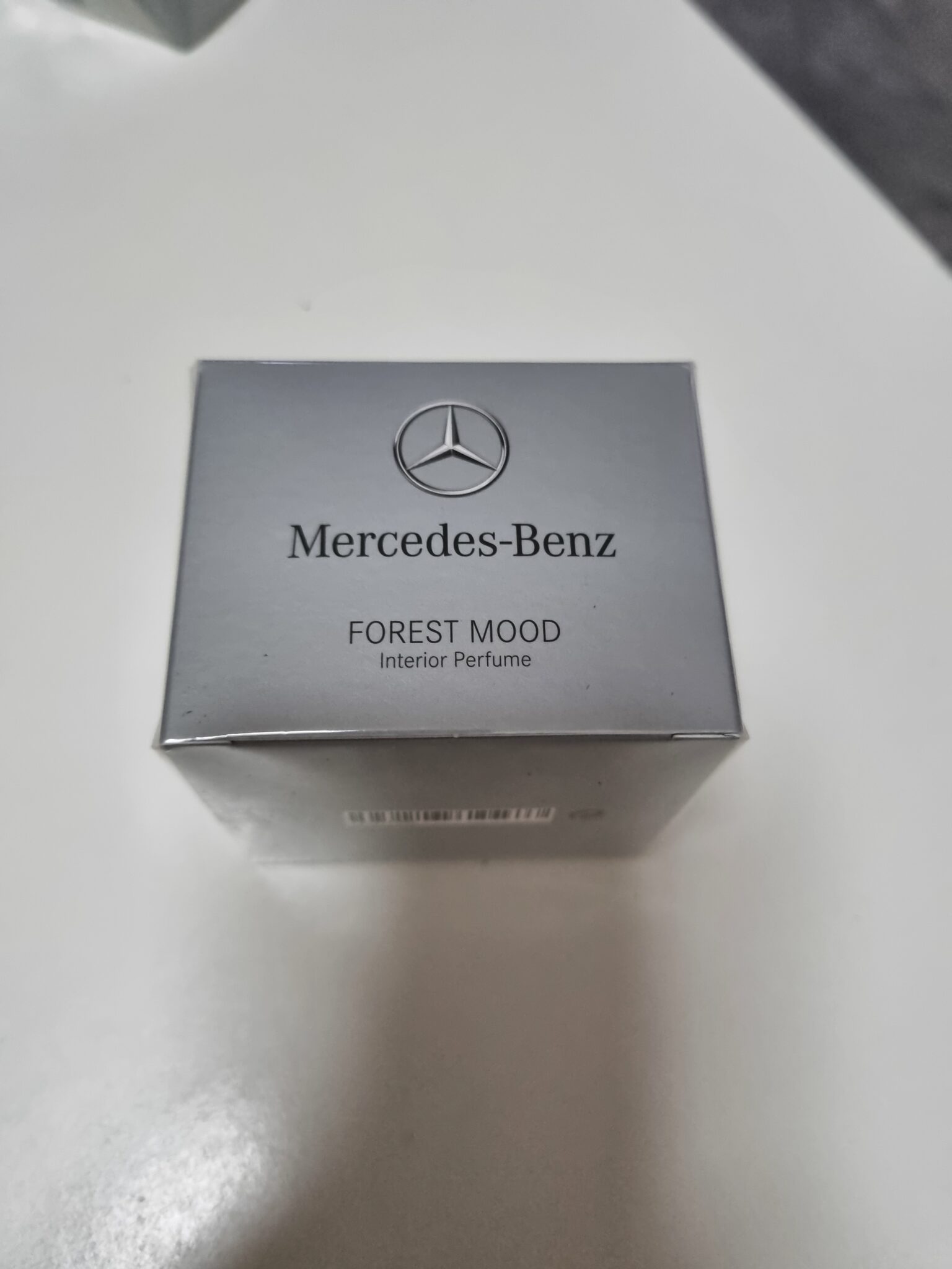 Mercedes-Benz Night Life Mood Flacon voor interieurgeur, glas, 15 ml, roze
